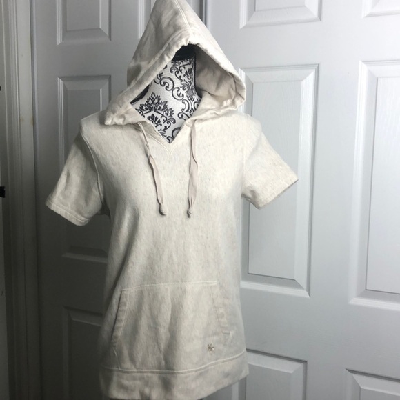 Abercrombie & Fitch Tops - Abercrombie & Fitch Cream Tan Short Sleeve Hoodie L